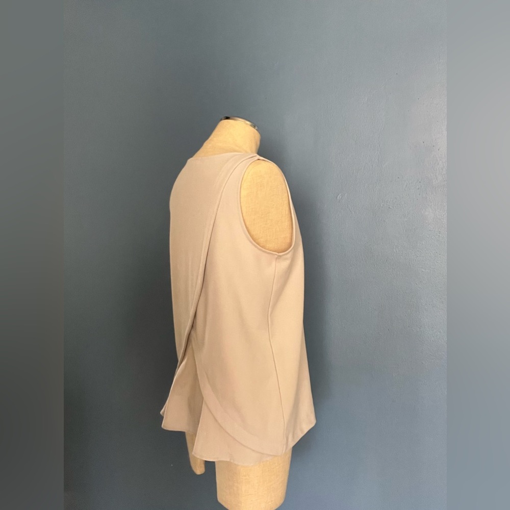 Banana republic tulip back top